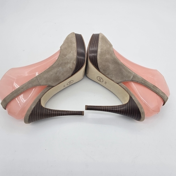Michael Kors taupe Suede Peep Toe Slingback Stiletto Platform Heels Size 8.5M - Picture 6 of 13